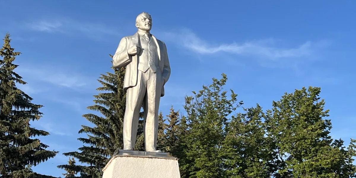 В Иванове возвращают памятник Ленину после реставрации на центральную площадь