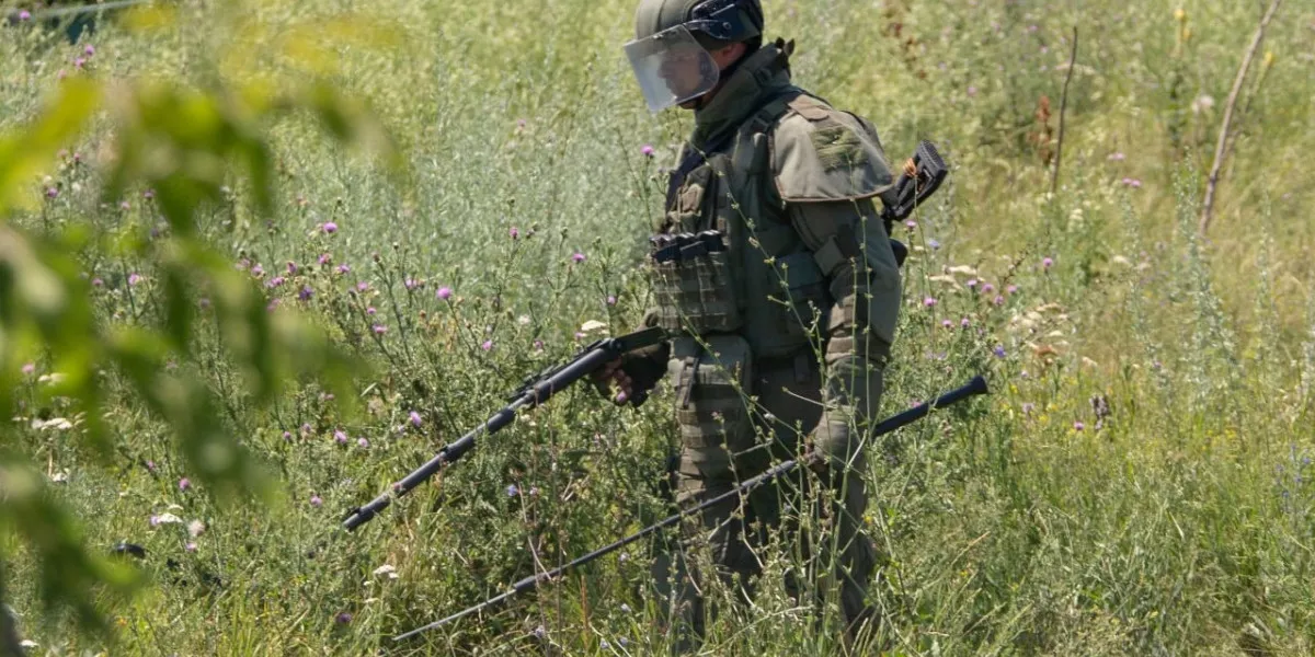 МО РФ сообщило об обстреле неизвестным российско-азербайджанского патруля