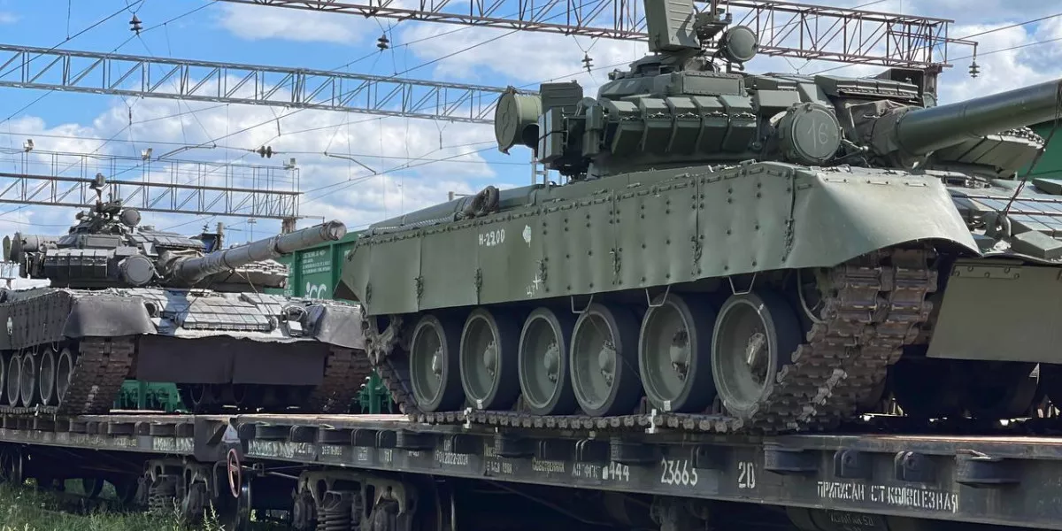 «Уралвагонзавод» отправил военнослужащим модернизированные танки Т-90М и Т-72Б3М