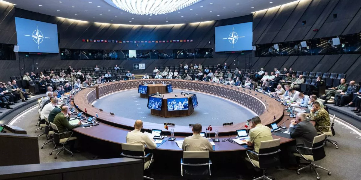 CDS: НАТО может сообщить на саммите отказ от ввода войск на Украину