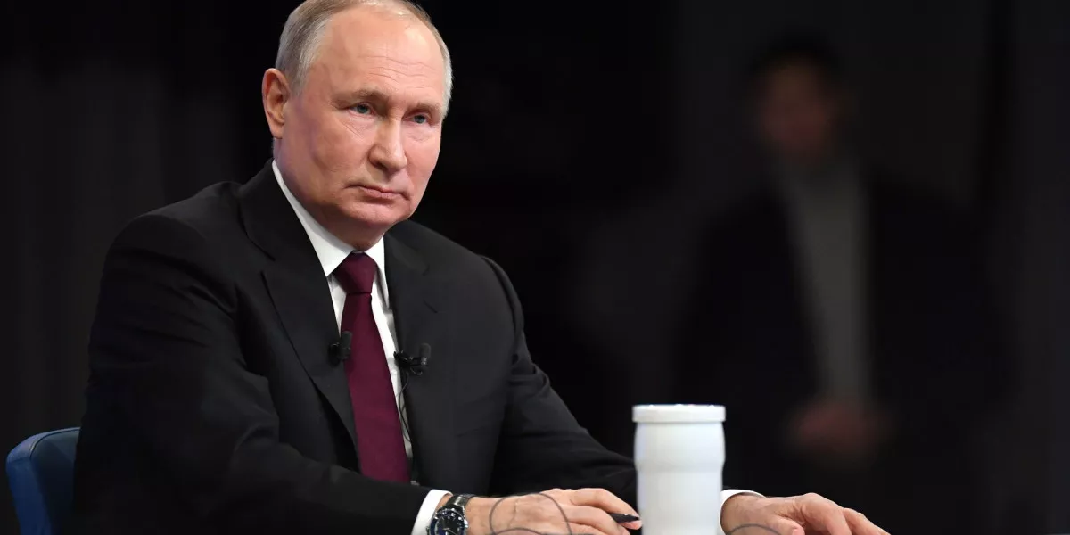 РИА Новости: Владимир Путин в послании дал поручений на 17 трлн рублей