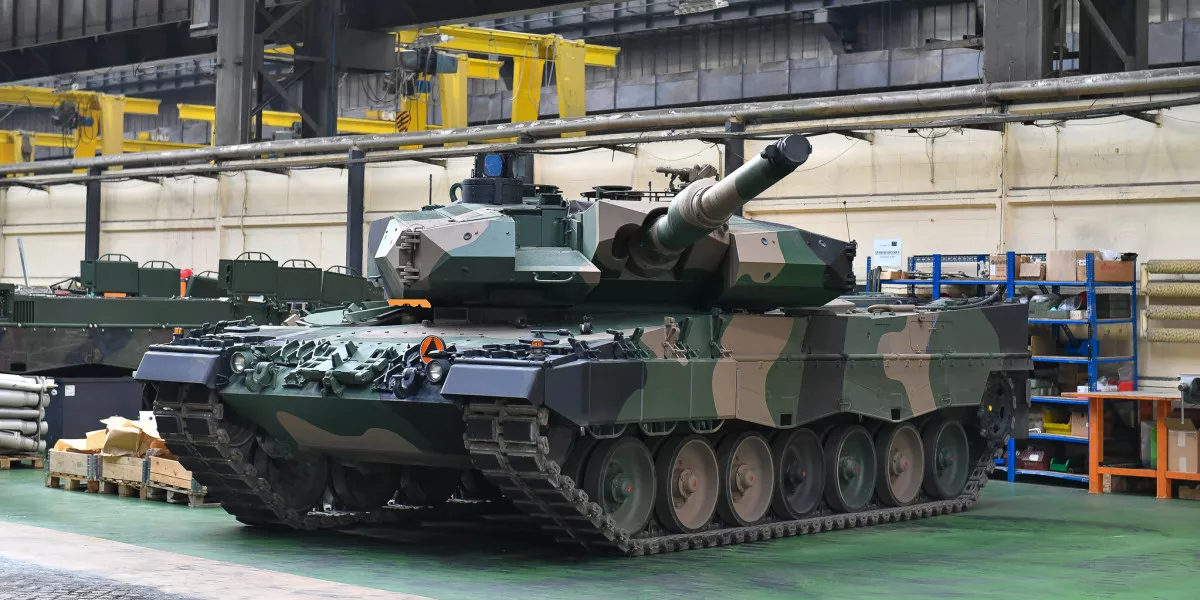 МО: российские военнослужащие вывезли первый танк Abrams из зоны спецоперации