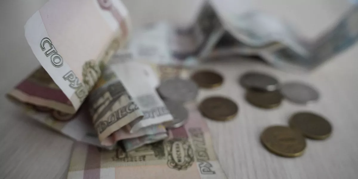 Укрепление доллара и евро: экономист предсказал будущее рубля