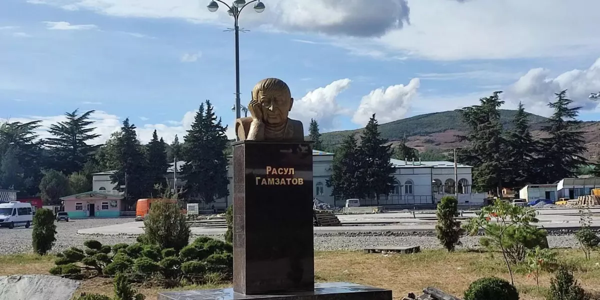 В Дагестане запустили приложение «Наш Расул» в честь поэта Гамзатова