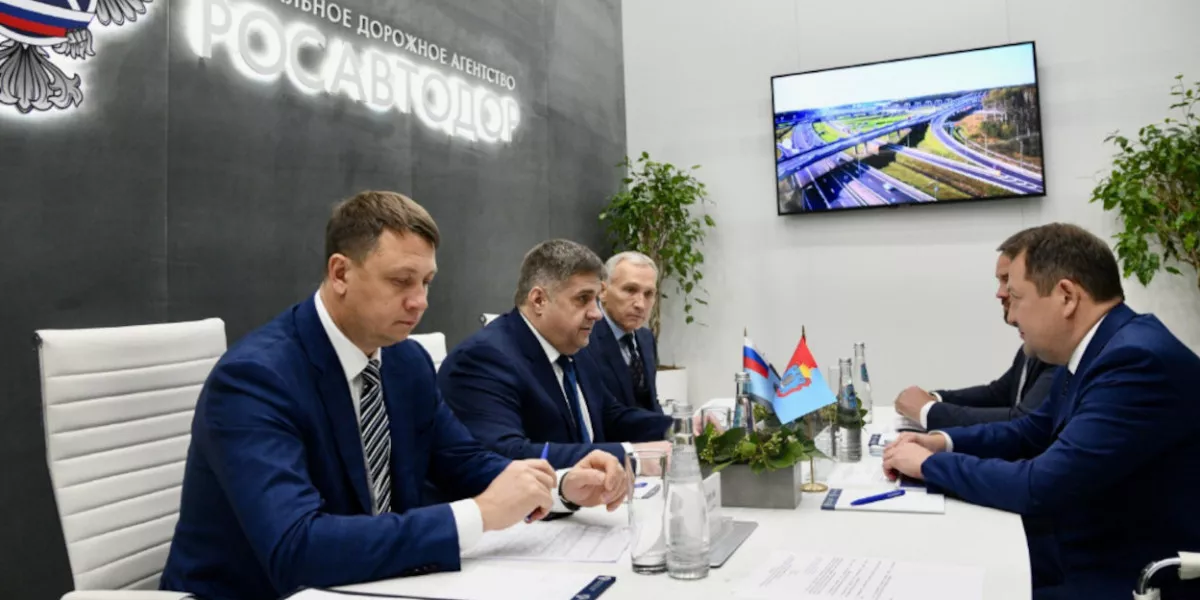 Глава Тамбовской области провел рабочую встречу с руководителем Росавтодора 