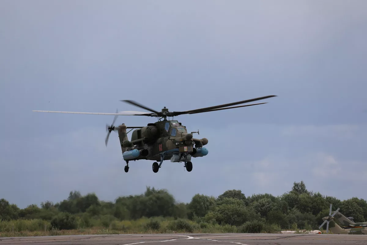 Российские военные уничтожили более 200 боевиков возле Донецка