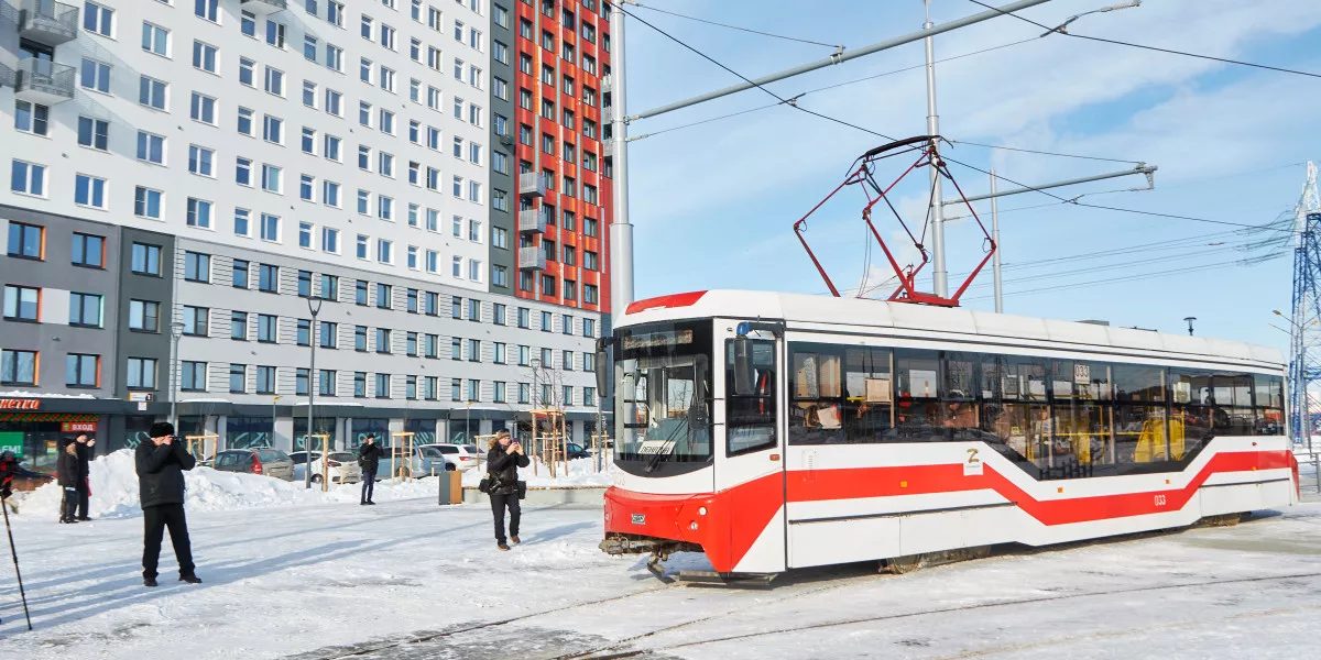 Первый пошел: в Екатеринбурге открыли трамвайное движение до жилого района Солнечный