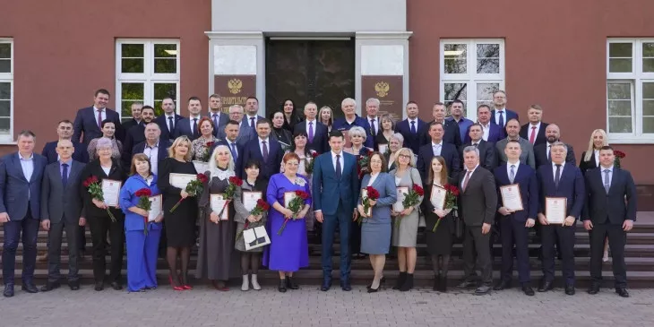 Калининградский губернатор наградил руководителей муниципалитетов